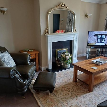 3-Bed Bungalow Near Conwy Valley Close To Castle Colwyn Bay Eksteriør billede