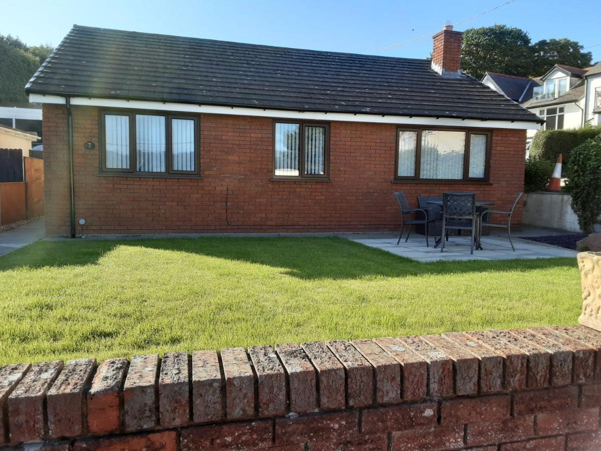 3-Bed Bungalow Near Conwy Valley Close To Castle Colwyn Bay Eksteriør billede
