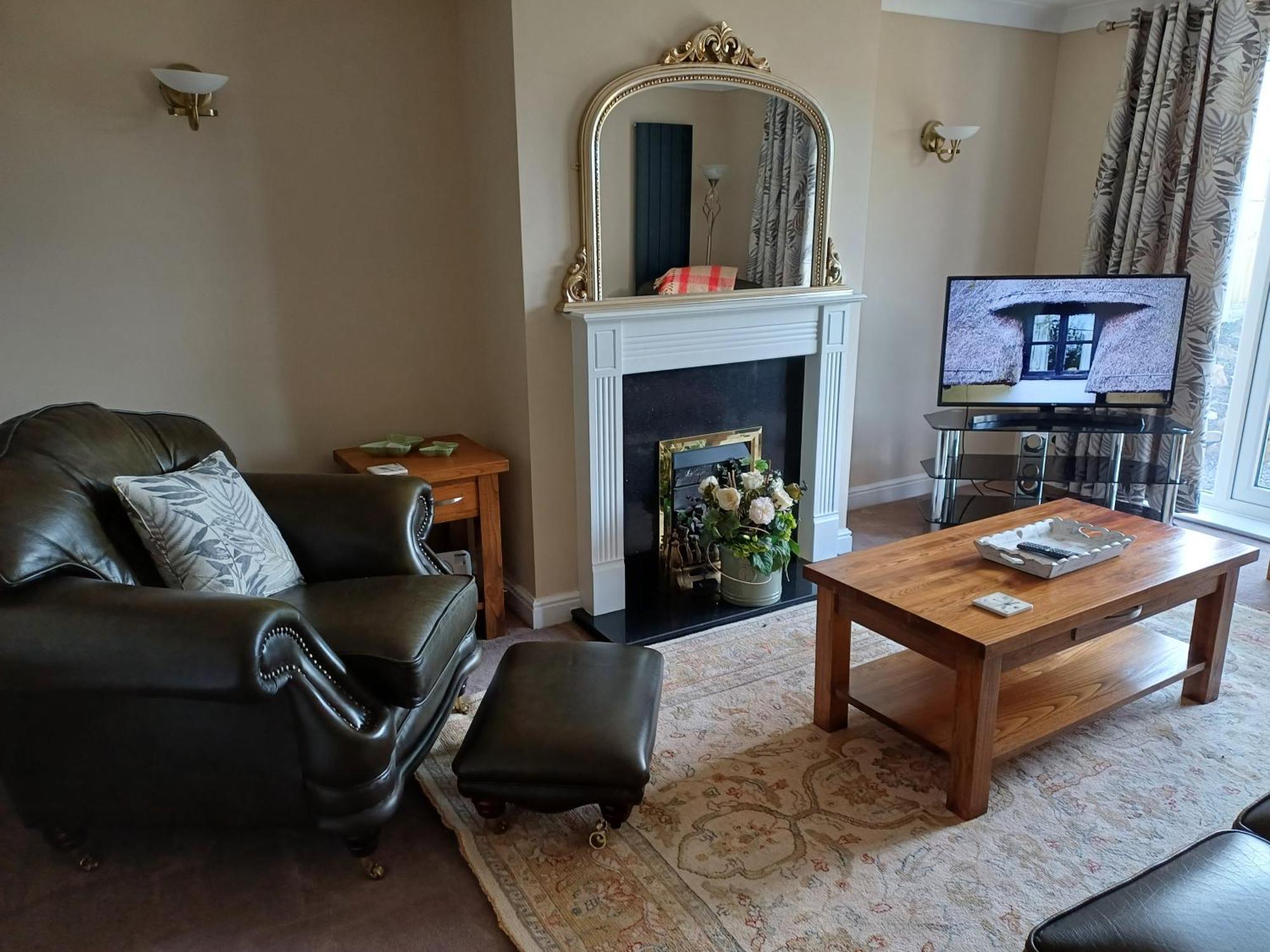 3-Bed Bungalow Near Conwy Valley Close To Castle Colwyn Bay Eksteriør billede