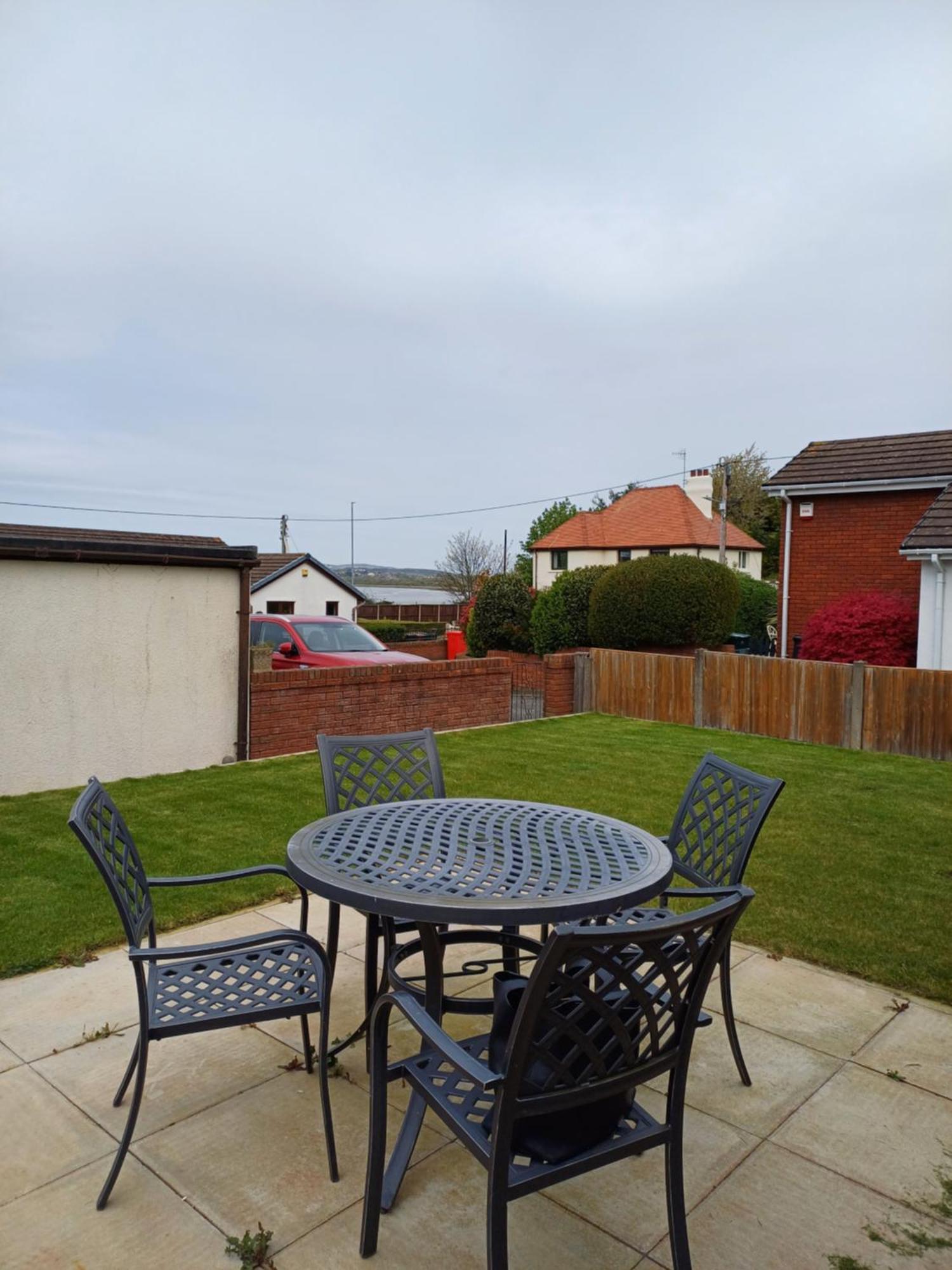 3-Bed Bungalow Near Conwy Valley Close To Castle Colwyn Bay Eksteriør billede