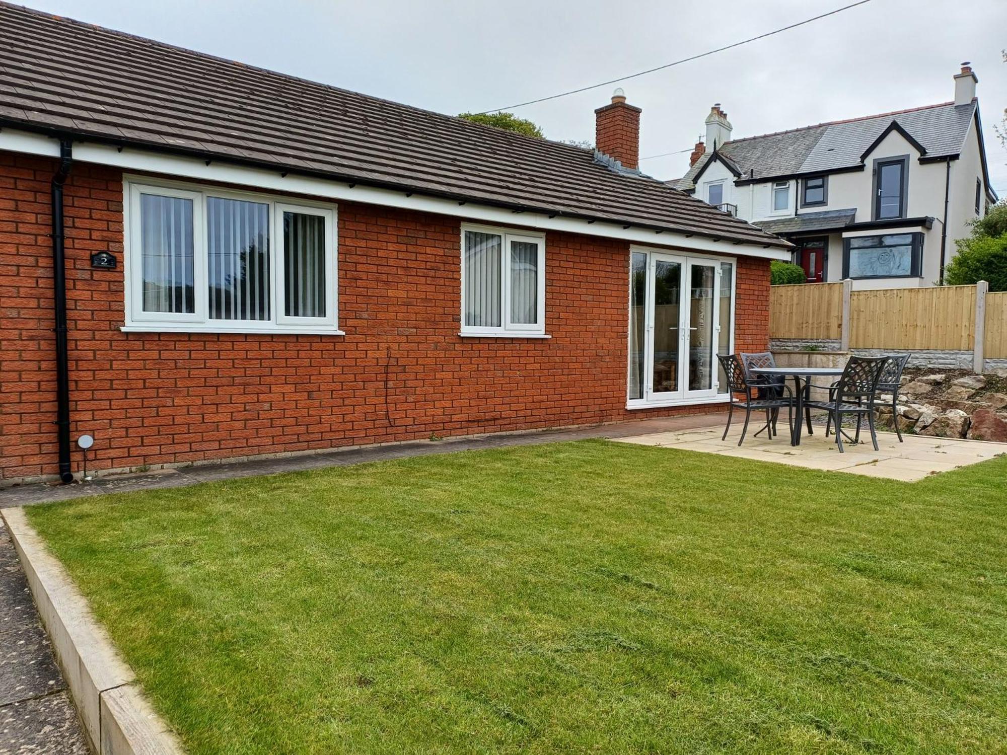 3-Bed Bungalow Near Conwy Valley Close To Castle Colwyn Bay Eksteriør billede